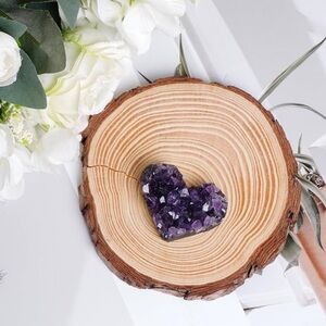 Amethyst Heart-Shaped Crystal Decor